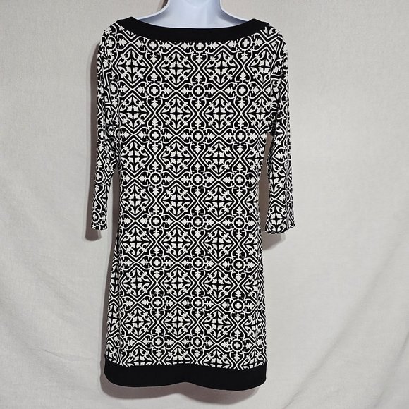 White House Black Market 3/4 Sleeve Black White Geometric Work Dress Size Small - Picture 4 of 9